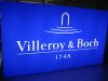 Blauer Leuchtkasten mit LED Beleuchtung und Aluminium Rahmen in München für Villeroy & Boch von 089 Werbung