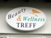 Beauty & Wellness Treff München, Leuchtkasten, oval, Formtransparent, Folienbeschriftet
